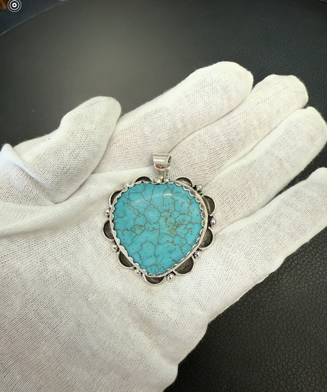 Kingman turquoise pendant with scalloped silver bezel